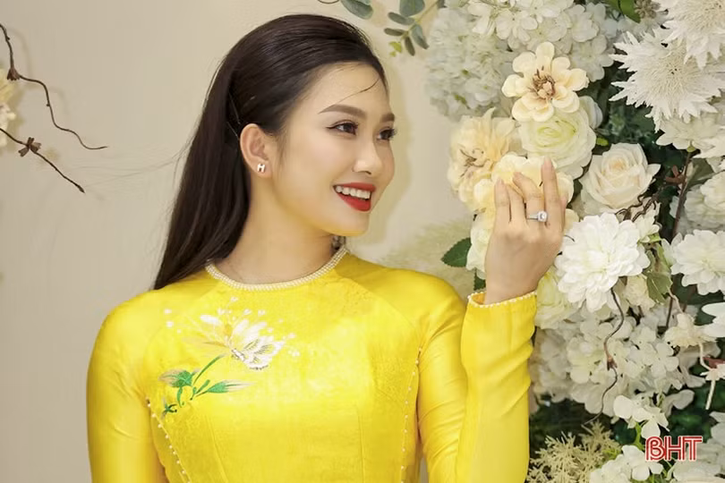 Nhiều nghệ sỹ nổi tiếng mang “xuân yêu thương” về Hà Tĩnh