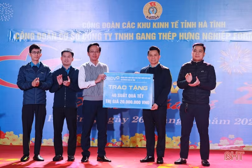 Các đơn vị tổ chức “Tết sum vầy - Xuân chia sẻ” với nhiều hoạt động ý nghĩa