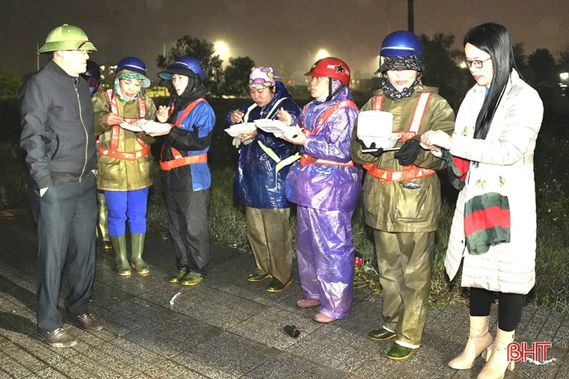 Nhiều phương án giúp người lao động chống rét 