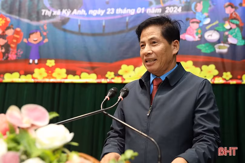 “Tết sum vầy - Xuân chia sẻ” đến với người lao động TX Kỳ Anh