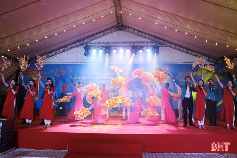 Các đơn vị tổ chức “Tết sum vầy - Xuân chia sẻ” với nhiều hoạt động ý nghĩa