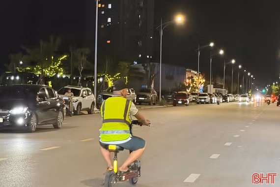 Xe điện gấp gọn: Chưa “gọn” nỗi lo mất an toàn giao thông