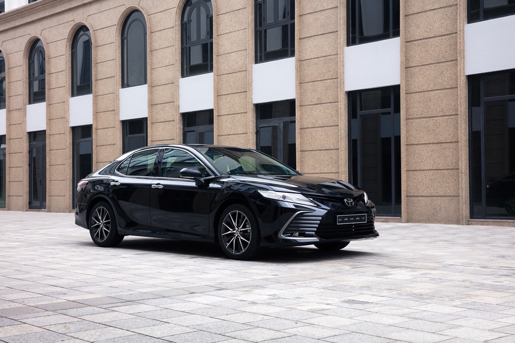 Những điểm đáng chú ý trên Toyota Camry 2022 vừa ra mắt tại Việt Nam