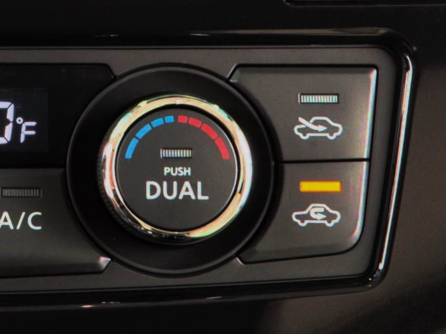 Trời nắng nóng, cần lưu ý những gì khi mở điều hoà trên ô tô? Trời nắng nóng, cần lưu ý những gì khi mở điều hoà trên ô tô?