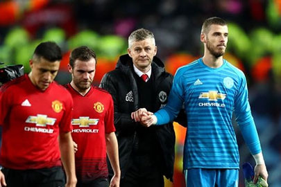 Old Trafford trở thành “hiểm địa” của chính M.U sau thời Sir Alex
