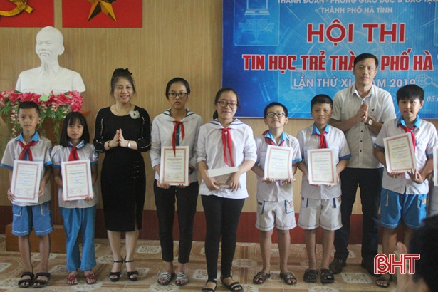 53 thí sinh tranh tài Hội thi Tin học trẻ TP Hà Tĩnh lần thứ XI
