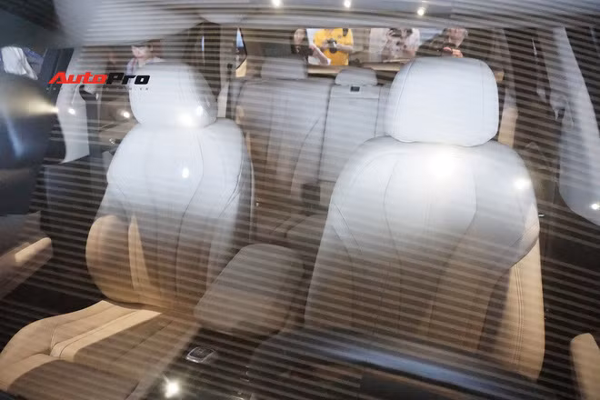 Khám phá chi tiết Lux V8 - SUV mạnh nhất của VinFast không phải ai cũng mua được