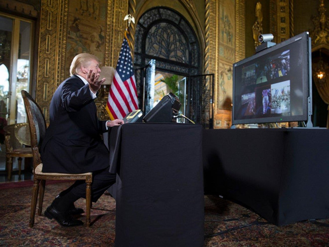 Elon Musk muốn giết chết cáp quang và thay bằng lưới Internet