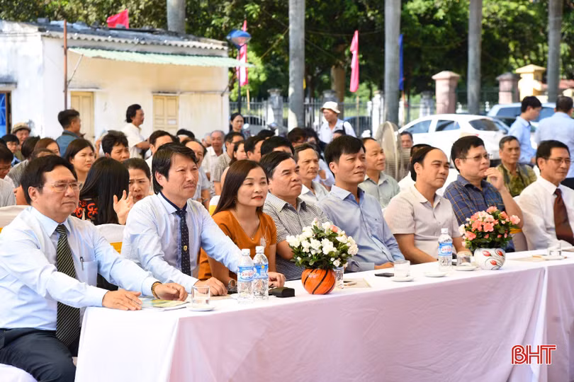 Khai mạc Liên hoan Ảnh nghệ thuật Bắc Trung Bộ lần thứ 26