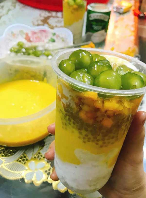 Nắng nóng, đổi món với chè xoài trân châu lá dứa ảnh 1 Nắng nóng, đổi món với chè xoài trân châu lá dứa