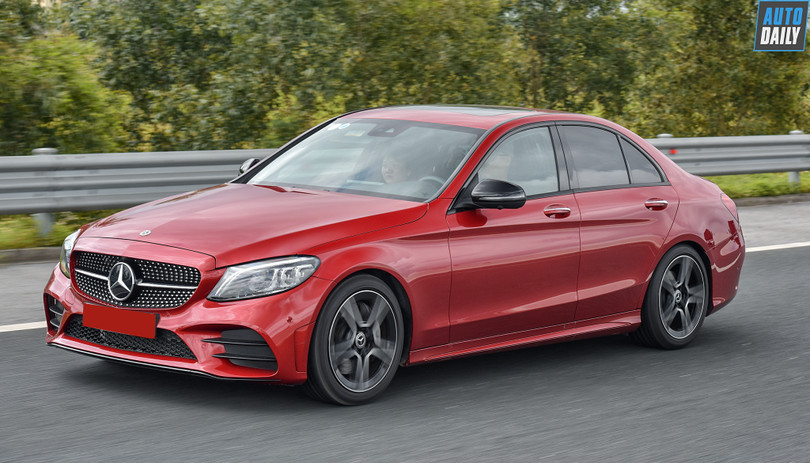 Đánh giá Mercedes-Benz C200 Exclusive 2019 giá 1,709 tỷ đồng