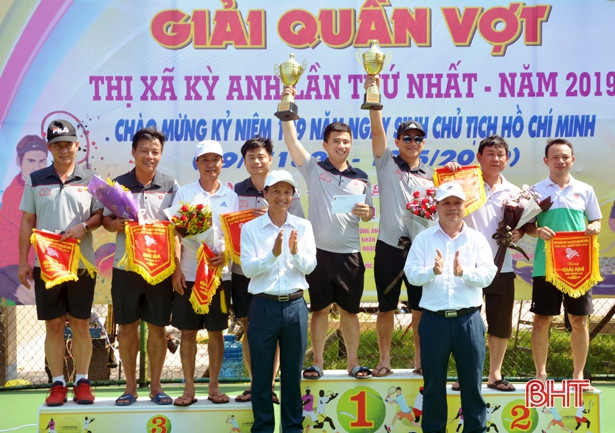 120 VĐV tranh tài Giải quần vợt TX Kỳ Anh lần thứ nhất