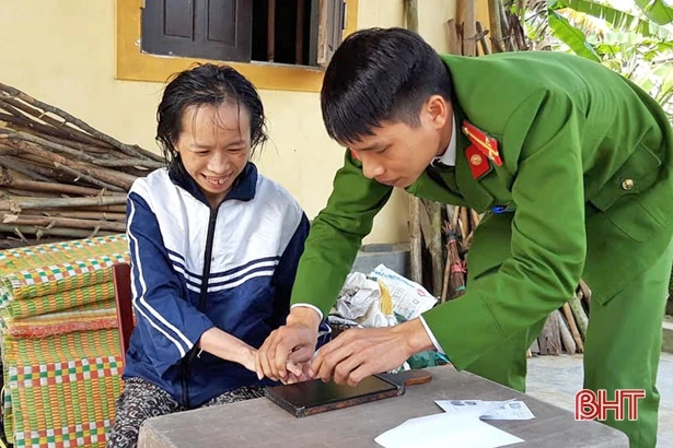 Công an Thạch Hà học Bác tinh thần phụng sự nhân dân