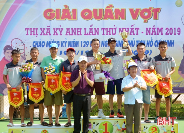 120 VĐV tranh tài Giải quần vợt TX Kỳ Anh lần thứ nhất