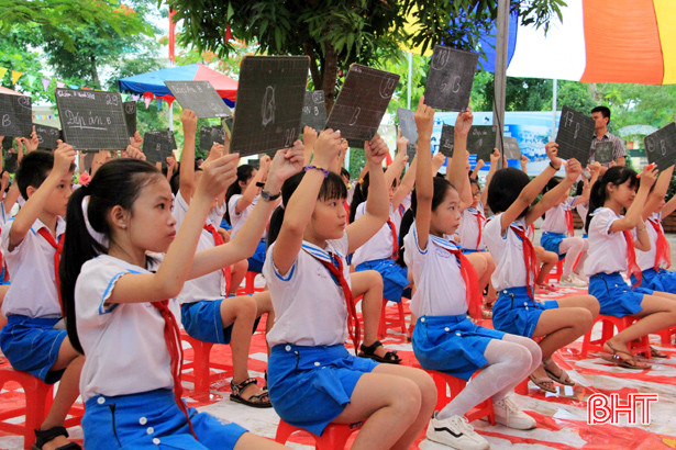 100% đội viên Trường Tiểu học Xuân Giang đạt các tiêu chí rèn luyện đội viên