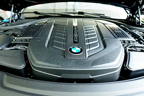 Những công nghệ tạo nên trải nghiệm lái khác biệt của BMW M760Li xDrive ảnh 3 Những công nghệ tạo nên trải nghiệm lái khác biệt của BMW M760Li xDrive