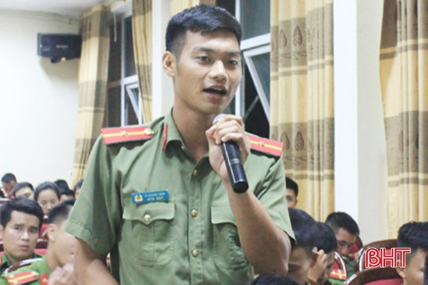 Hơn 70 chiến sỹ Công an Thạch Hà tình nguyện về xã