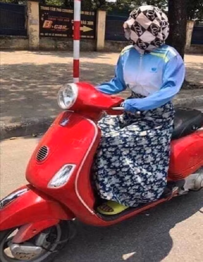 Mặc gì ra đường giữa tiết trời nắng 40 độ?