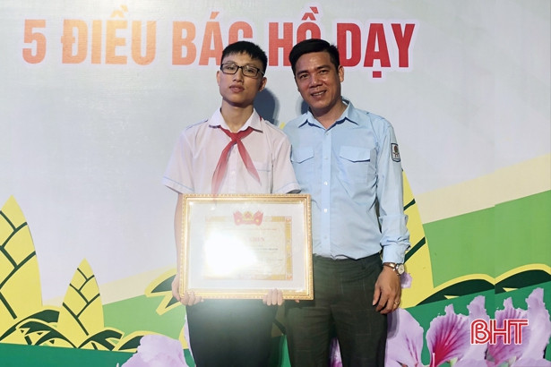 Học sinh Hà Tĩnh xuất sắc nhận Giải thưởng Kim Đồng