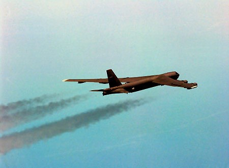 Mỹ đưa thêm “pháo đài bay” B-52H vào biên chế, tín hiệu rắn không chỉ cho Iran?