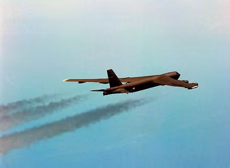 Mỹ đưa thêm “pháo đài bay” B-52H vào biên chế, tín hiệu rắn không chỉ cho Iran?