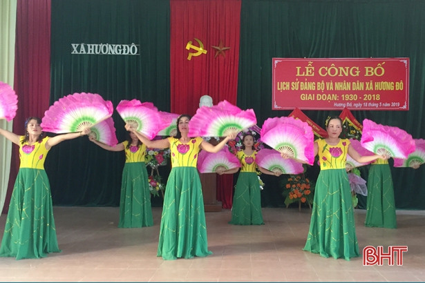 Ra mắt cuốn sách Lịch sử Đảng bộ Hương Đô