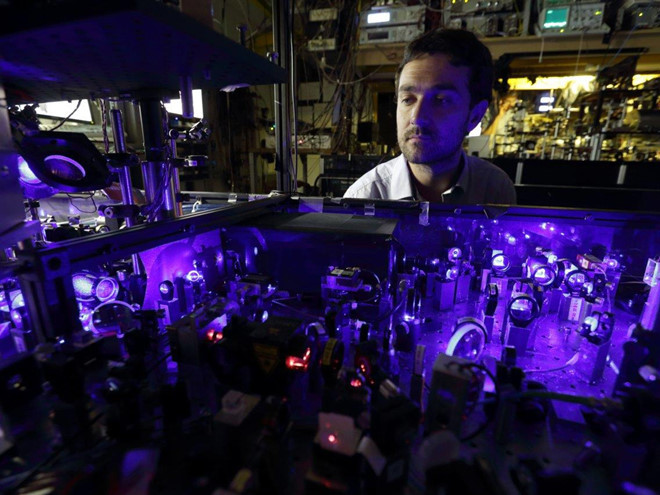 Elon Musk muốn giết chết cáp quang và thay bằng lưới Internet