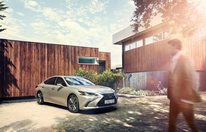 Lexus ES 250 sắp bán tại VN, giá 2,5 tỷ đồng hình ảnh 10  Lexus ES 250 sắp bán tại VN, giá 2,5 tỷ đồng