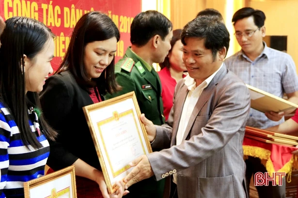 Tăng cường giám sát việc thực hiện quy chế dân chủ ở cơ sở