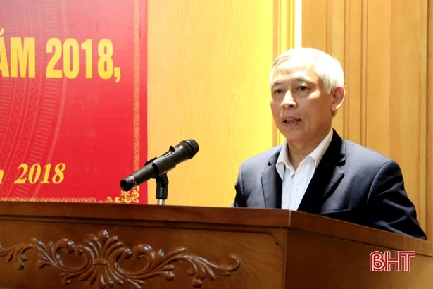 Tăng cường công tác kiểm tra, giám sát và đánh giá cán bộ