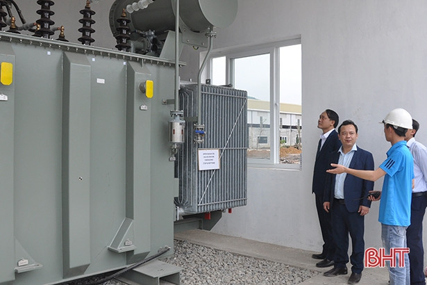Điện lực Hà Tĩnh chi trên 314,6 tỷ đồng nâng cấp lưới điện
