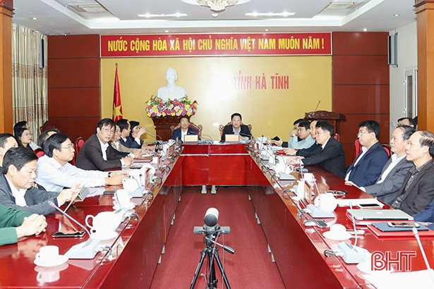 Phương châm 12 chữ và 4 trọng tâm chỉ đạo, điều hành để KT-XH bứt phá ảnh 2 Phương châm 12 chữ và 4 trọng tâm chỉ đạo, điều hành để KT-XH bứt phá