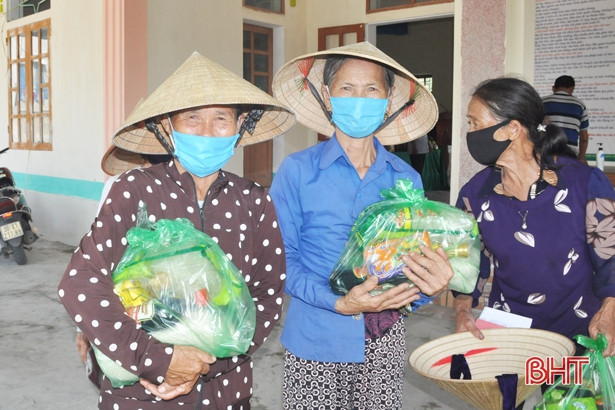 “Siêu thị hạnh phúc 0 đồng” đến với người nghèo Kỳ Anh