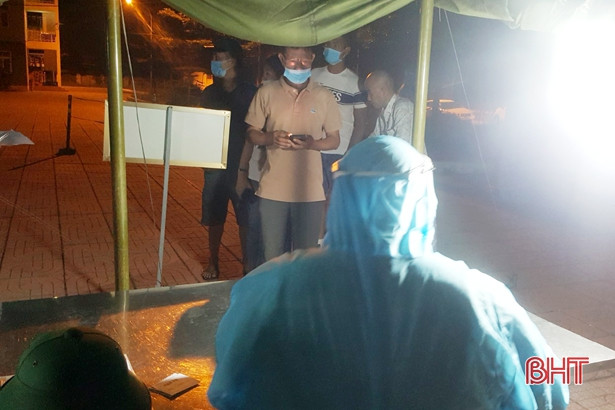 TX Kỳ Anh tiếp nhận 171 công dân từ Lào, Thái Lan về nước