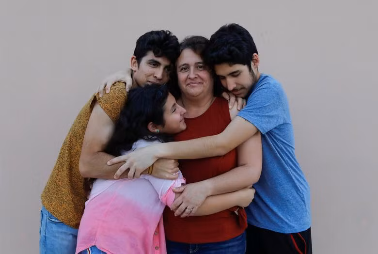 Nhân ngày của mẹ, ngắm những bức ảnh cảm động về tình mẫu tử