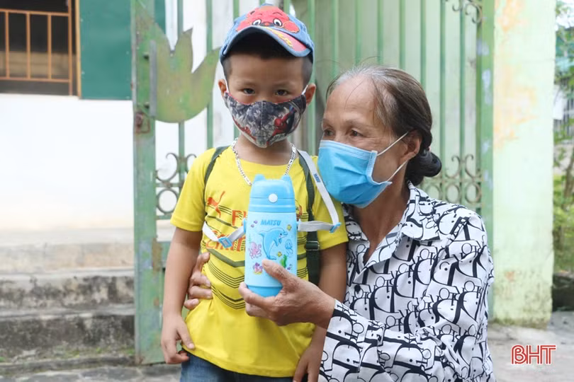 243.000 học sinh Hà Tĩnh “tựu trường” sau hơn 2 tháng tránh dịch