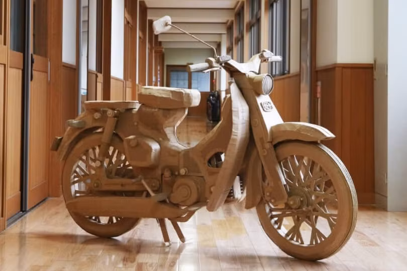 Ảnh chi tiết Honda Super Cub mới, mang động cơ thông minh