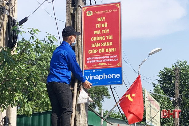 Đức Thọ lắp đặt 900 pano tuyên truyền, tiếp nhận tin báo tội phạm