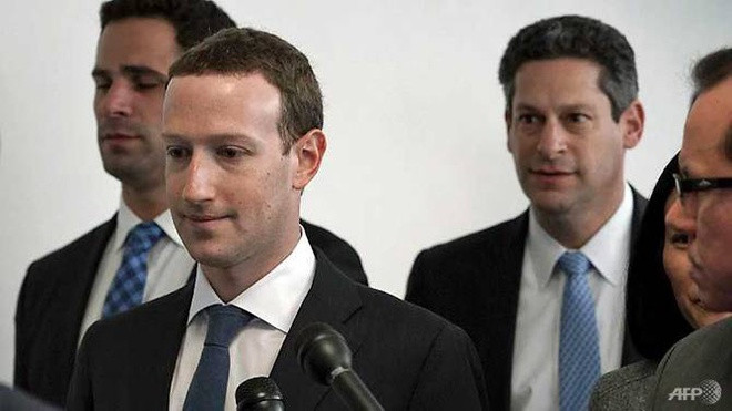 Facebook bắt đầu kiểm soát quyền lực của Mark Zuckerberg