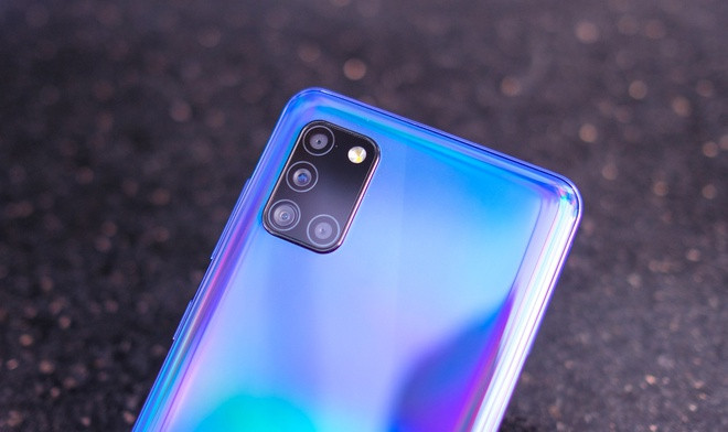 Nhiều smartphone chính hãng giảm giá đầu tháng 5