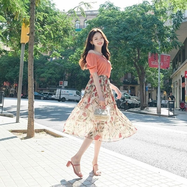 3 mẫu chân váy chị em cứ diện là xinh