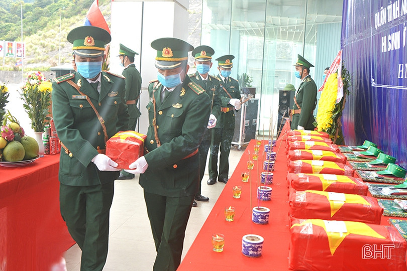 Hà Tĩnh tổ chức đón hài cốt liệt sỹ quân tình nguyện và chuyên gia Việt Nam hy sinh tại Lào về nước