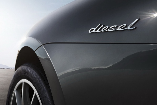 Mercedes-Benz CLS bản giá rẻ ra mắt, động cơ 1.5L