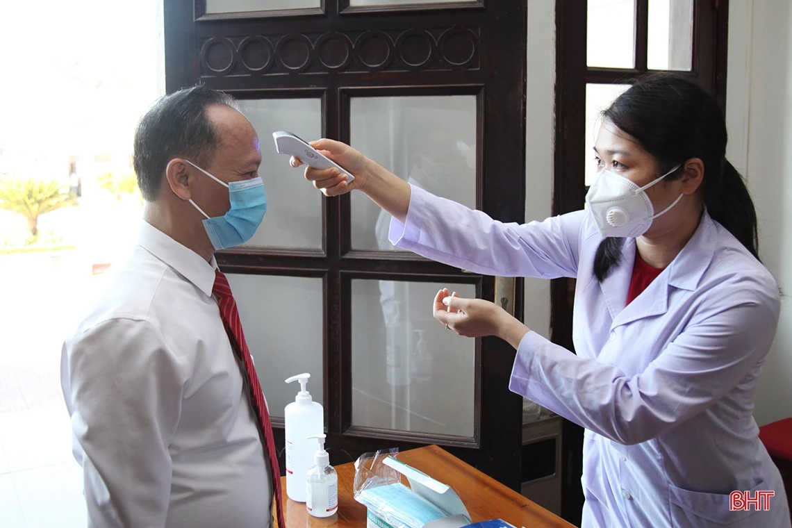 Kỳ họp thứ nhất, HĐND tỉnh Hà Tĩnh khóa XVIII thành công tốt đẹp