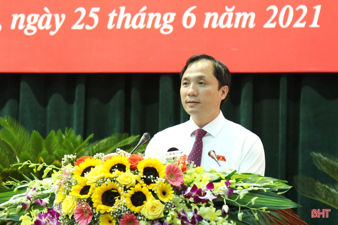 Kỳ họp thứ nhất, HĐND tỉnh Hà Tĩnh khóa XVIII thành công tốt đẹp