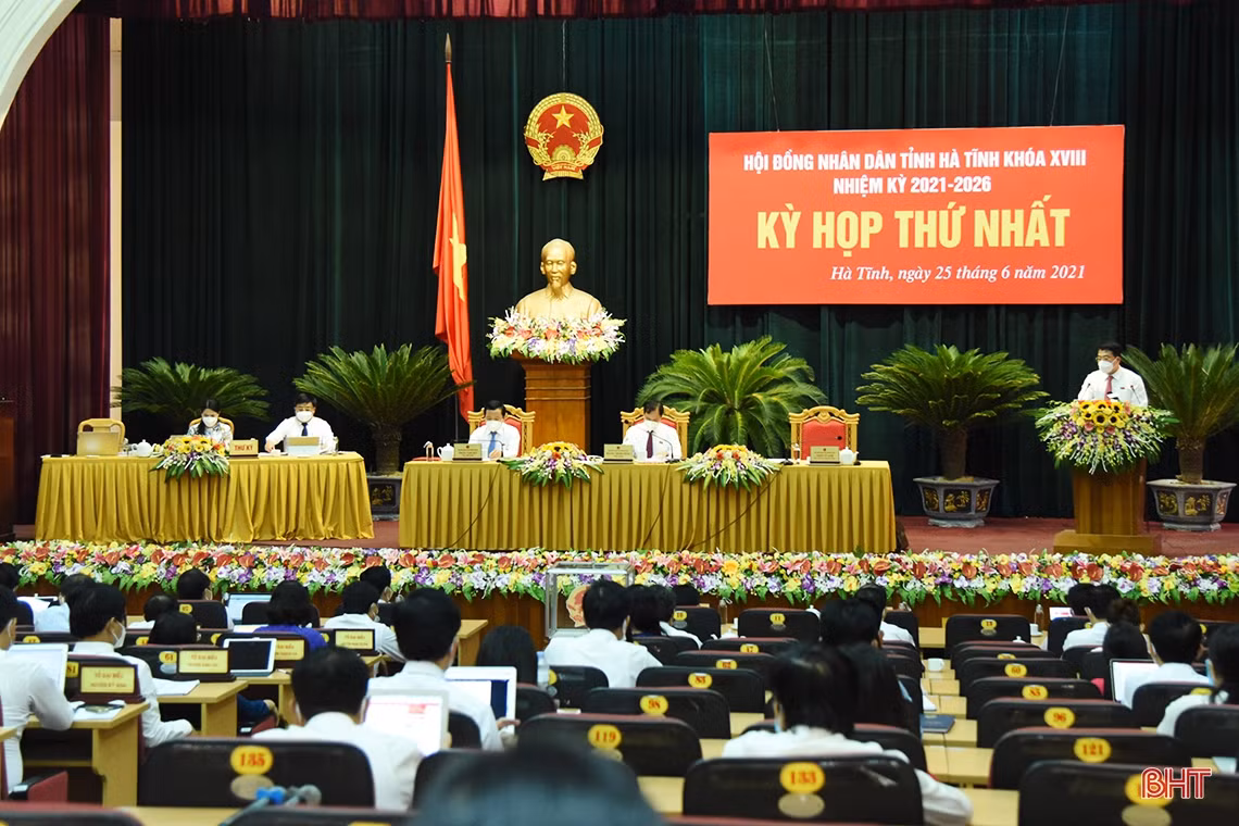 Kiện toàn chức danh lãnh đạo HĐND tỉnh Hà Tĩnh khóa XVIII