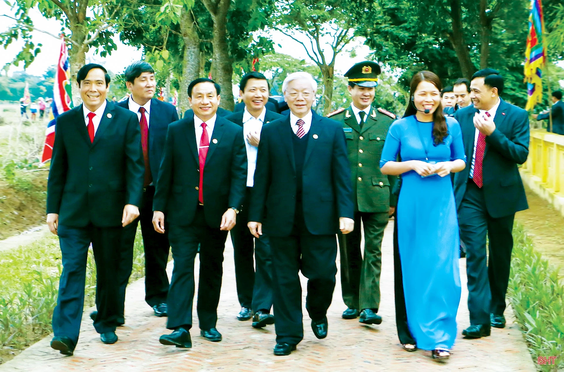 Phát huy truyền thống văn hóa quê hương, Hà Tĩnh vươn tới giàu mạnh, văn minh, vững bước trên chặng đường mới