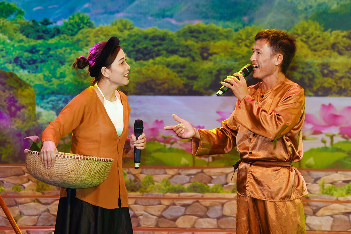 Phát huy truyền thống văn hóa quê hương, Hà Tĩnh vươn tới giàu mạnh, văn minh, vững bước trên chặng đường mới