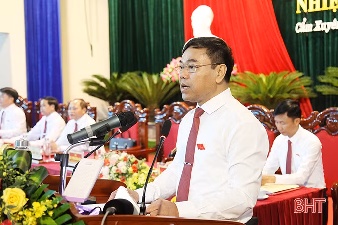 Đại hội Đại biểu Đảng bộ huyện Cẩm Xuyên bầu 37 đồng chí vào Ban Chấp hành nhiệm kỳ 2020 - 2025