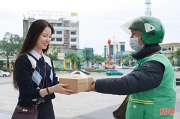 Dịch vụ giao đồ ăn qua ứng dụng phát triển nhanh ở Hà Tĩnh